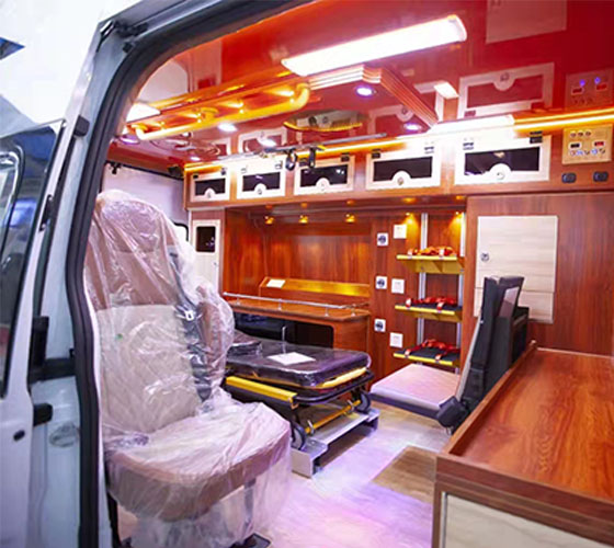 义马市车辆内部展示